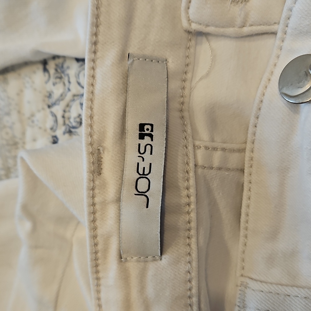 Joe's Women's White Distressed Jeans - Picture 10 of 11